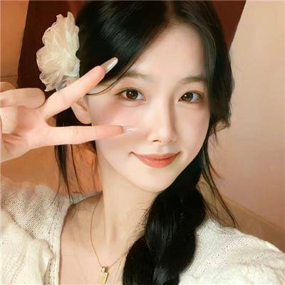 黑料吃瓜网 - 人气小花疑似整容失败，机场生图引发全网热议